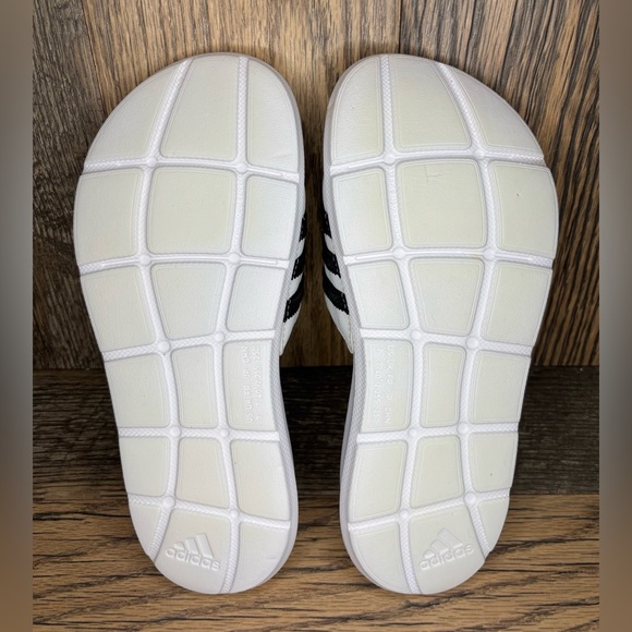 adidas gazelle silver green womens Buy Adidas Superstar Slide (Black Upper/White Stripes) Online in Pakistan